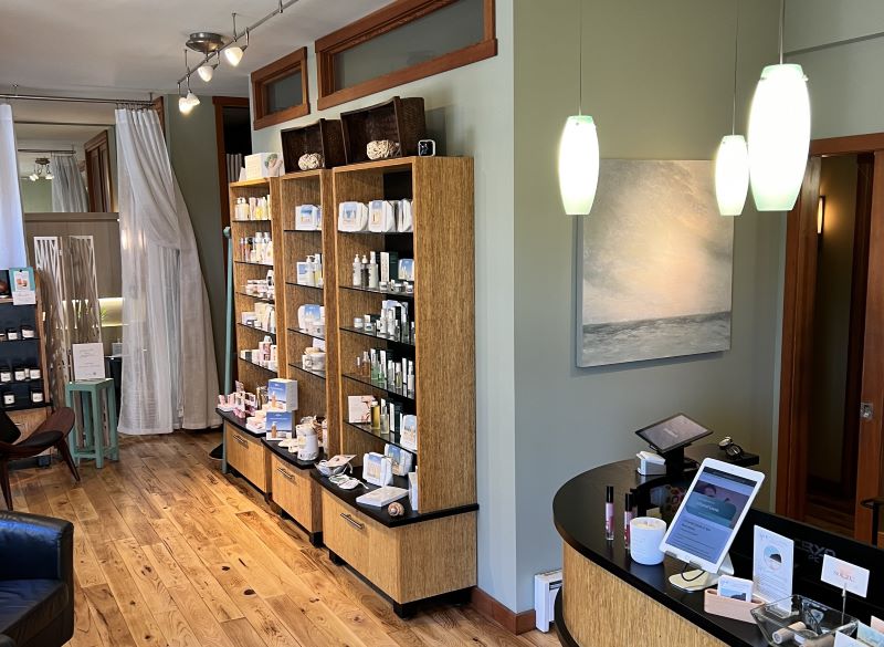 lobby-front desk Spa front desk & boutique