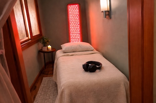 Restorative red light therapy (RLT) at Spa Manzanita